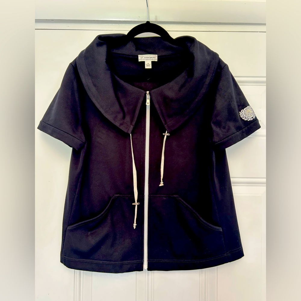 St John Sport MED Black Zip Short Sleeve Collar Cowl minimal‎ structured jacket
